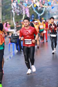 BIB: 41269
                            <button type="button" onclick="openModal(9929023)" class="btn btn-primary btn-sm float-right btn-popup" data-toggle="modal" data-target=".modal-high-quality">
                        <i class="fas fa-shopping-cart"></i> Add to Cart
                    </button>
                                            <button type="button" onclick="isThisMe(9929023, true)" class="btn btn-success btn-sm float-right btn-popup btn-isme hidden" data-toggle="tooltip" data-placement="bottom" title="นี่คือรูปของคุณใช่ไหม คลิกที่นี่เพื่อเอาเข้าอัลบั้ม">
                        <i class="fas fa-plus"></i> Add to album
                    </button>
                    <button type="button" onclick="isThisMe(9929023, false)" class="btn btn-warning btn-sm float-right btn-popup btn-isnotme hidden">
                        <i class="fas fa-ban"></i> Remove from album
                    </button>